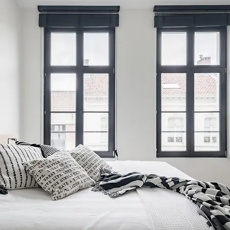 Апартаменты Maison12 - Design With Terrace And View Over Towers Гент