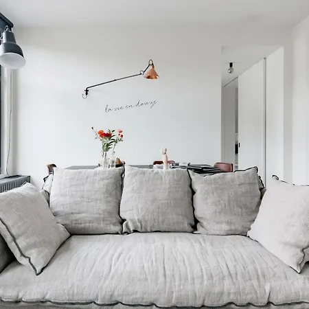 Maison12 - Design With Terrace And View Over Towers